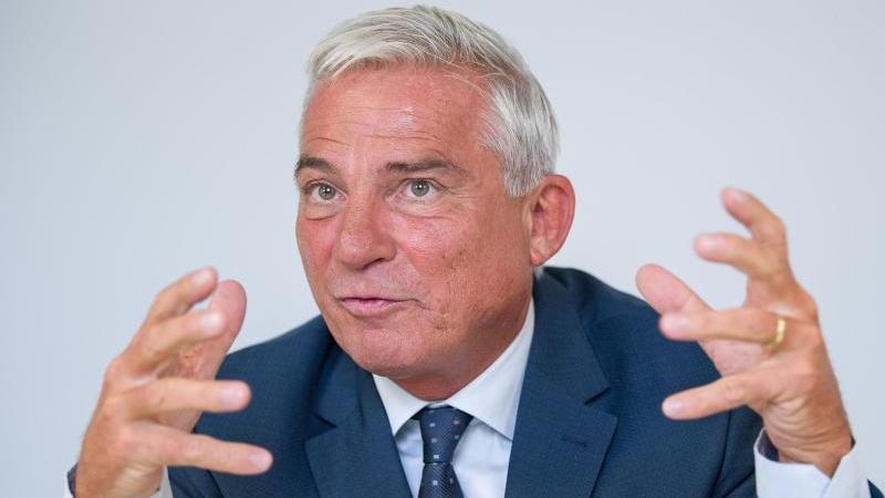 Zeitung: Strobl will gefährliche Menschen länger festhalten Thomas Strobl