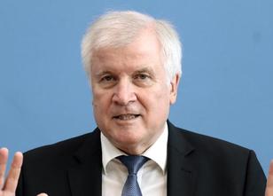 Nach dem CSU-Fiasko bei der bayerischen Landtagswahl nimmt der Druck auf Pa... weiterlesen