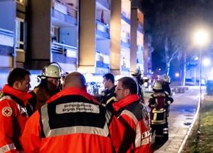 Bei einem Wohnungsbrand in Garbsen nahe Hannover ist ein 29-jähriger Mann u... weiterlesen