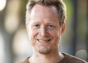 Der österreichische Musiker und Komponist Martin Brandlmayr ist mit dem die... weiterlesen