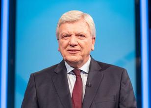 Der hessisches Ministerpräsident Volker Bouffier (CDU) sieht trotz des Höhe... weiterlesen