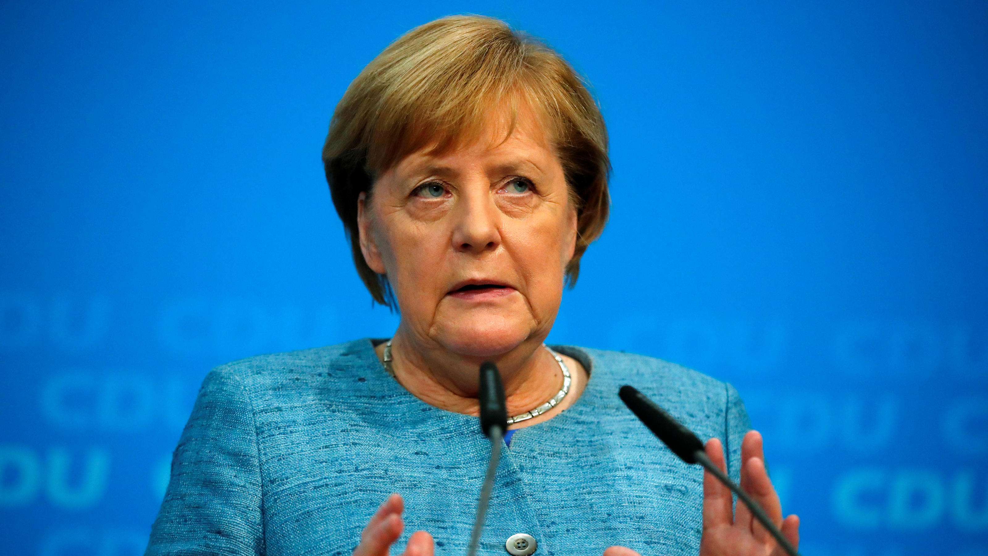 Wegen Fall Khashoggi: Merkel will vorerst keine weiteren Rüstungsexporte nach Saudi-Arabien Merkel schließt Rüstungsexporte nach SaudI-aRABIEN VOERST AUS