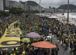 Eine Woche vor der Stichwahl um das Präsidentenamt in Brasilien haben Tause... weiterlesen