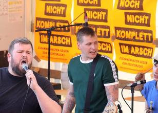 Die Stiftung Bauhaus Dessau hält an ihrer Absage an die linke Punkband Fein... weiterlesen