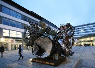 Die Friedrich-Schiller-Universität (FSU) Jena verleiht sieben antike Expona... weiterlesen