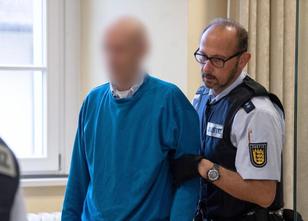 Im Prozess um vergiftete Babynahrung ist ein Urteil gefallen. Zwölfeinhalb Jahre Haft für Erpresser