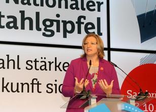 Beim 1. Nationalen Stahlgipfel in Saarbrücken ist eine weiterlesen
