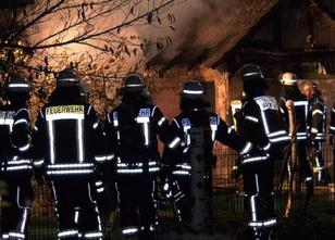 In einer abgebrannten Hütte in Bielefeld-Heepen ist Montagabend eine Leiche... weiterlesen