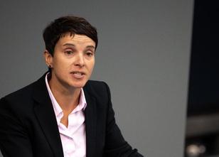 Das Landgericht Dresden hat die Anklage gegen die frühere AfD-Chefin Frauke... weiterlesen