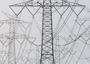 Die Industriebetriebe in Sachsen-Anhalt verbrauchen mehr Strom. Im Vergleic... weiterlesen