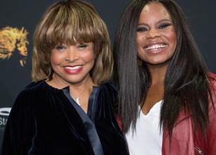 Pop-Legende Tina Turner (78, weiterlesen