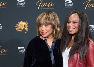 Pop-Legende Tina Turner (78, weiterlesen