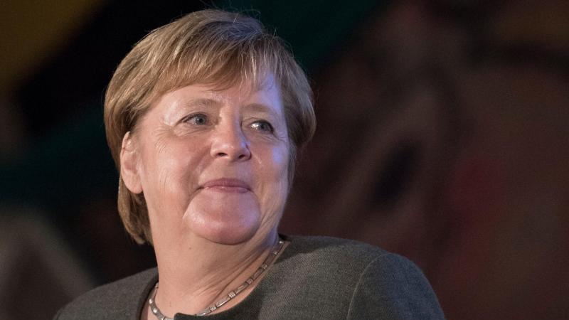 Merkel: Nicht Landtagswahlen zur Bundestagswahl stilisieren Angela Merkel