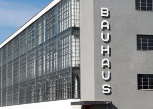 Die Debatte um die Konzert-Absage der Stiftung Bauhaus Dessau geht weiter. ... weiterlesen