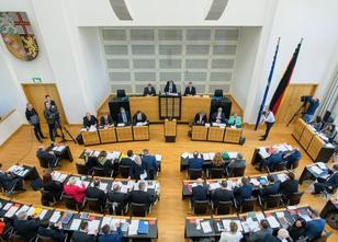 Der saarländische Landtag setzt heute seine Beratungen über den geplanten D... weiterlesen
