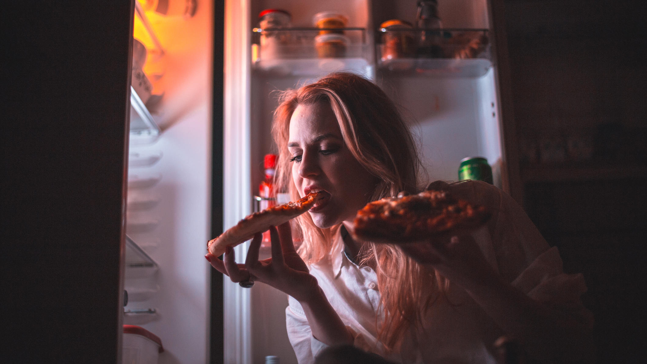 Diät-Tipps: Die häufigsten Fragen rund ums Abnehmen Macht abends essen eigentlich dick?