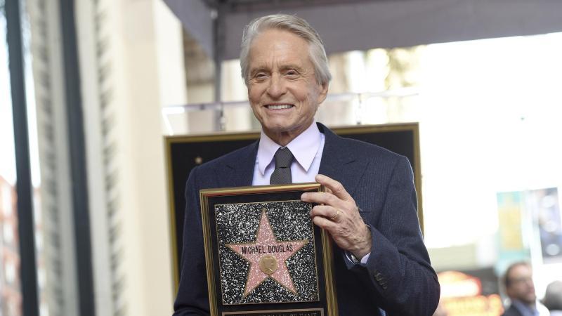 Michael Douglas enthüllt Hollywood-Stern Michael Douglas