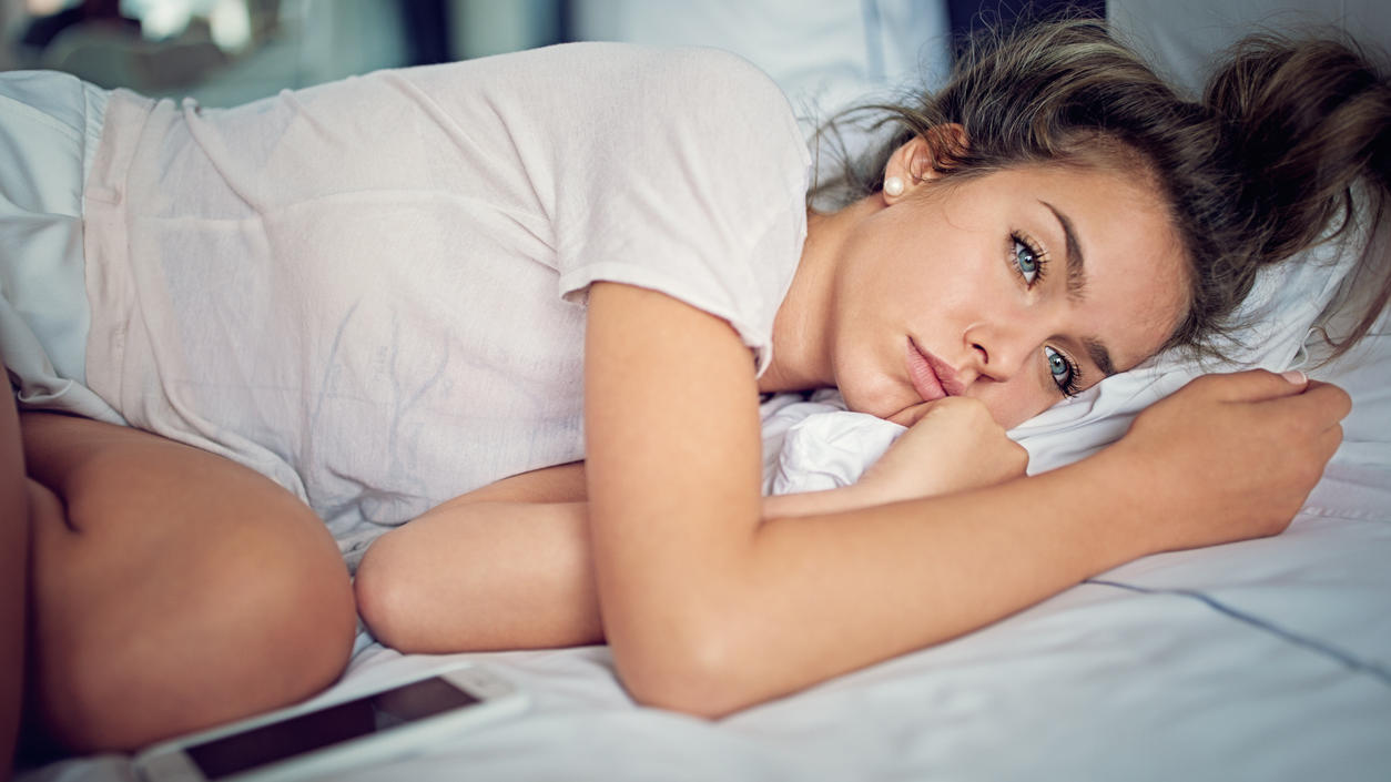 Schlechte Laune während der Periode? Eisenmangel könnte schuld sein Eisenmangel kann sogar zu Depressionen führen.