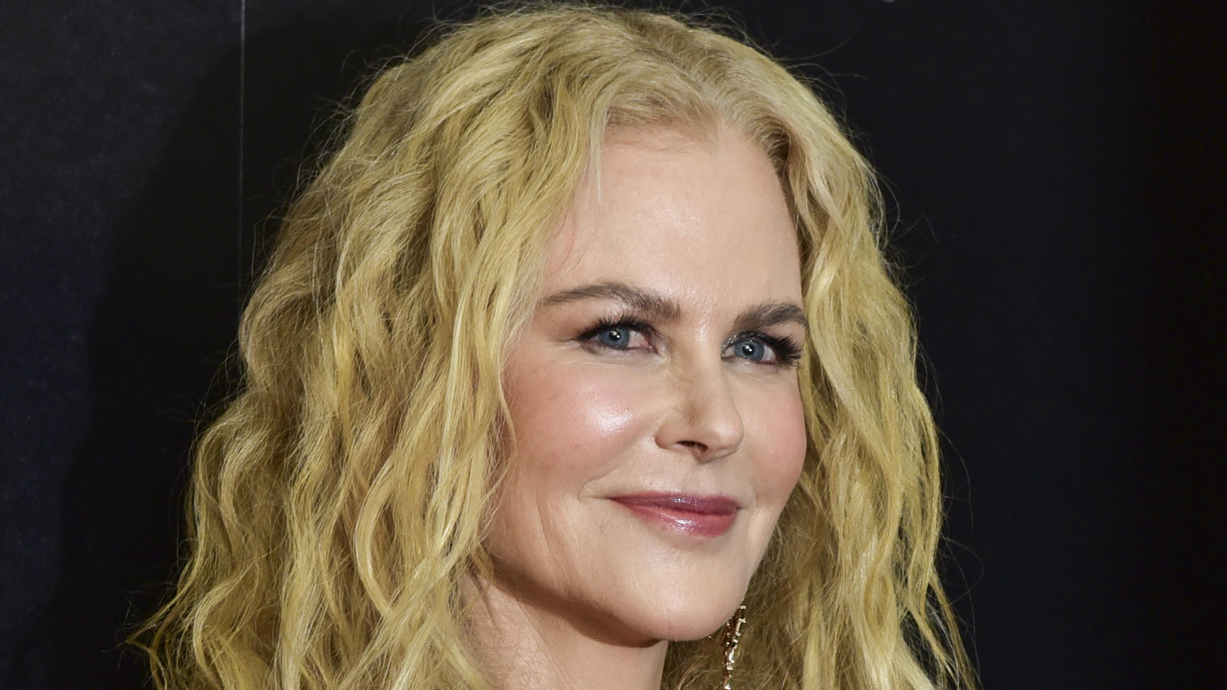 So steht Nicole Kidman zu ihren adoptierten Kindern Isabella und Connor Cruise Nicole Kidman bei den Hollywood Film Awards am 4. November 2018.