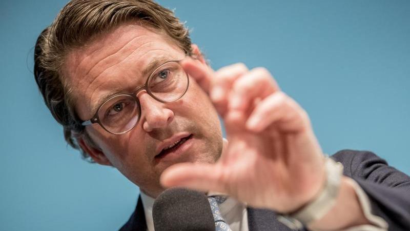 Autobauer zu 3000 Euro auch für Hardware-Nachrüstung bereit Andreas Scheuer