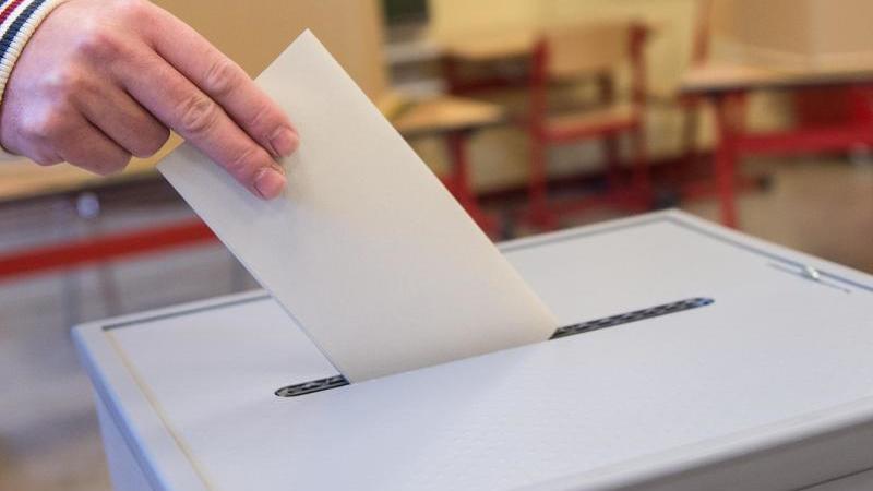 Frankfurt schickt 550 Wahlberechtigte ins falsche Wahllokal Stimmzettel