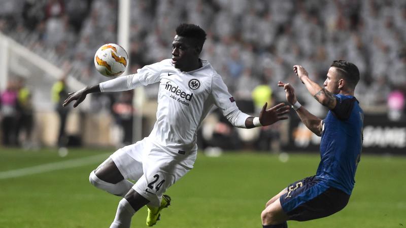 Frankfurt steht nach Sieg gegen Limassol in der K.o.-Phase Danny da Costa und Giorgios Vasiliou