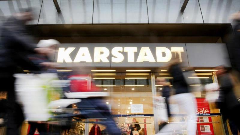 Heute Kartellamtsentscheidung zu Karstadt-Kaufhof-Fusion? Karstadt