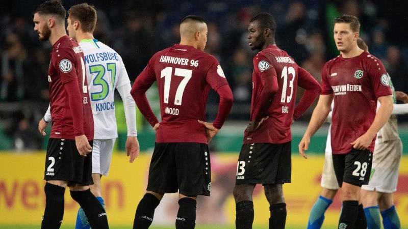Wende gegen Wolfsburg? Hannover 96 braucht unbedingt Punkte Hannover 96 vor dem Niedersachsen-Derby