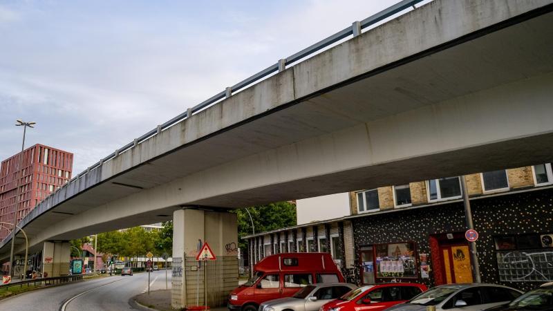Amsinckstraße wegen Brückenabriss am Wochenende gesperrt Brücke an Amsinckstraße