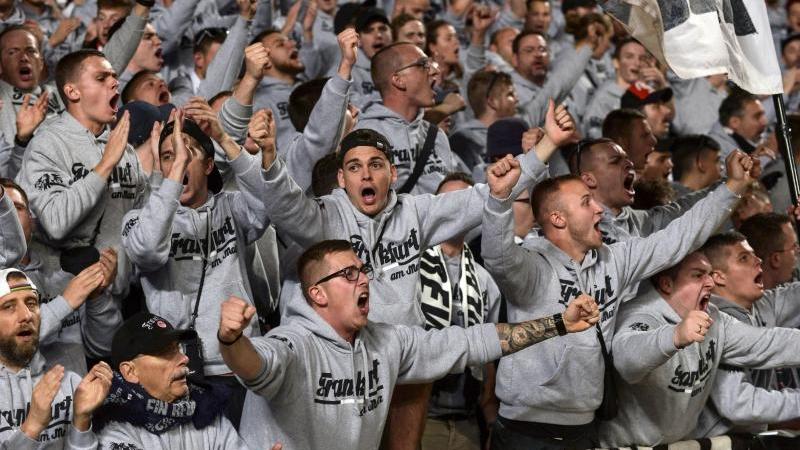 Limassol droht Nachspiel wegen faschistischen Bekundungen Apollon Limassol - Eintracht Frankfurt