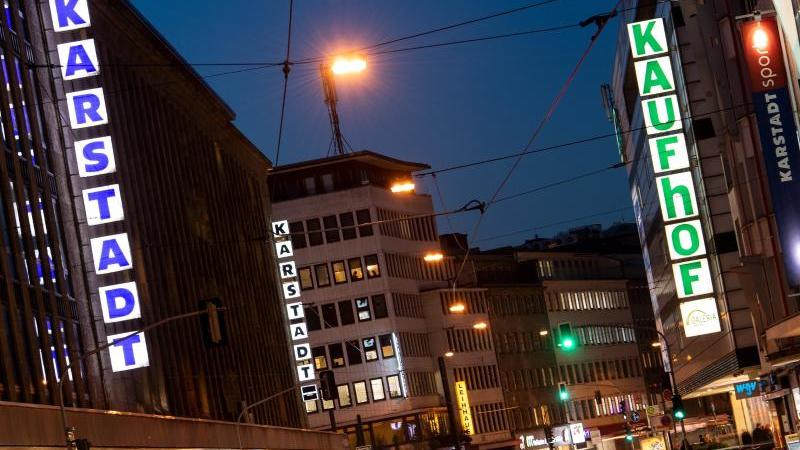 Grünes Licht für Fusion von Karstadt und Kaufhof Karstadt und Kaufhof