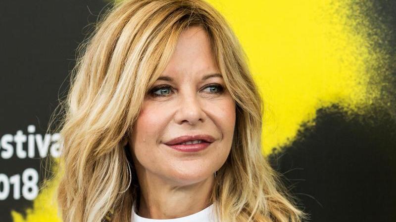 Meg Ryan hat sich mit John Mellencamp verlobt Meg Ryan