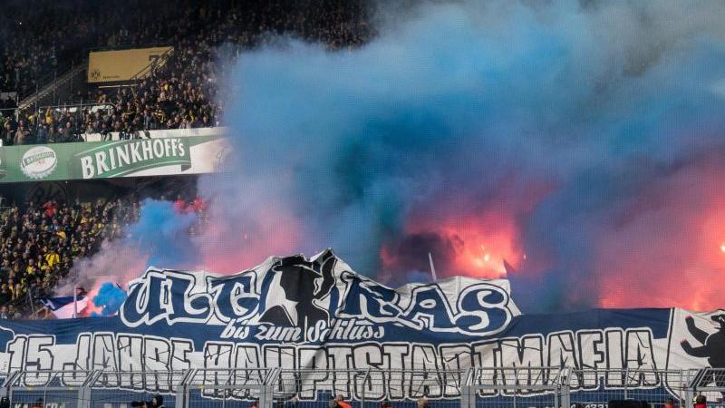 Hertha wieder im Dialog mit Fanszene Hertha BSC Fanblock