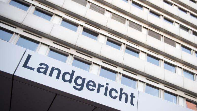 Fall Franco A.: Oberstleutnant angeklagt Landgericht und Amtsgericht Köln