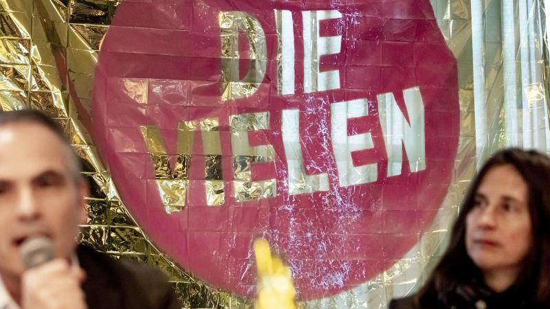 Kulturinstitutionen in Berlin bilden Bündnis gegen Rechts Berliner «Erklärung der Vielen»