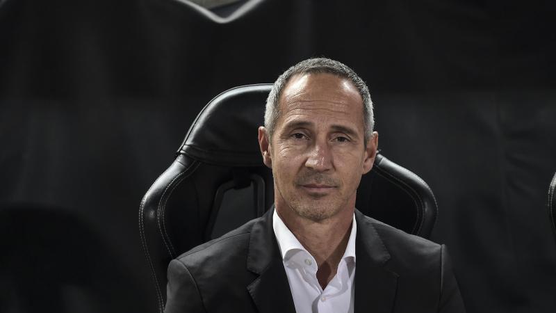 Hütter will vor Schalke-Spiel "Tankstellen finden" Adi Hütter