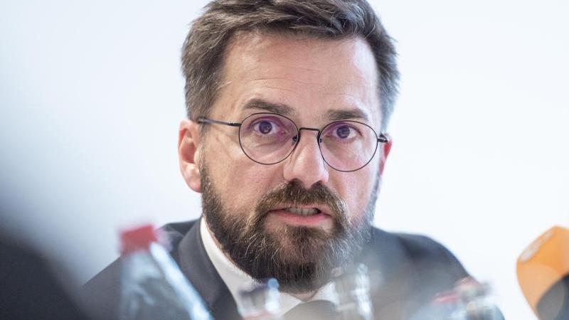 SPD-NRW-Fraktionschef kritisiert Haltung der Parteispitze Thomas Kutschaty