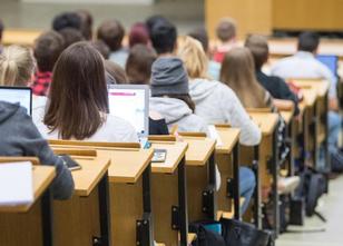 775 Euro müssen Studierende in Mainz mindestens für Studium und Leben pro M... weiterlesen