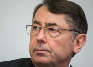 Der ehemalige Chef der Münchner Immobilienbank Hypo Real Estate (HRE), Geor... weiterlesen
