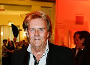 Zu seinem 50-jähriges Bühnenjubiläum hat Schlagerstar Howard Carpendale krä... weiterlesen
