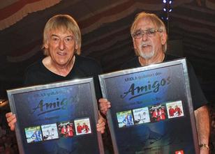 Sänger Karl-Heinz Ulrich vom Schlager-Duo Die Amigos setzt auch bei seinem ... weiterlesen