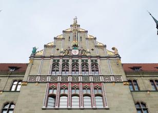 Am Landgericht Halle neigt sich der Prozess um einen Überfall auf eine Ange... weiterlesen