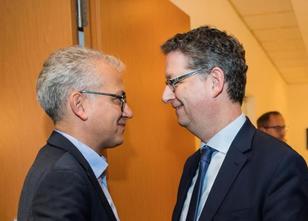 Für eine Regierungsbildung in Hessen wollen Spitzenpolitiker von Grünen, SP... weiterlesen