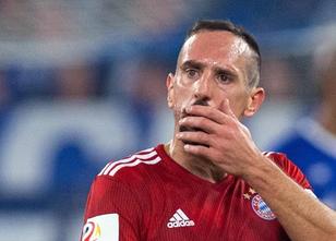 Franck Ribéry vom FC Bayern München hat sich für seinen Fehltritt nach dem ... weiterlesen