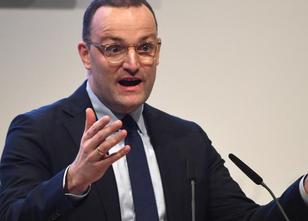 Der Kandidat für den CDU-Vorsitz, Jens Spahn, wünscht sich mehr Mut seiner ... weiterlesen