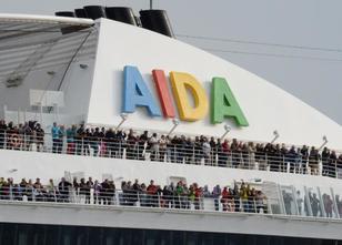 Das Kreuzfahrtschiff weiterlesen