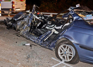 Unfall in Baustelle auf der A61 bei Gau-Bickelheim (Kreis Alzey-Worms). Unfall in Rheinland-Pfalz