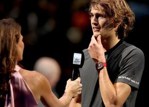 Nach seinem emotionalen Halbfinalsieg gegen Roger Federer will Alexander Zv... weiterlesen