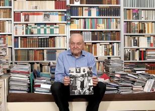 Der nächste und 25. Antiquaria-Preis für Buchkultur geht an den Dramaturgen... weiterlesen