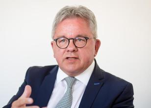 In Baden-Württemberg ist am Sonntag der Toten beider Weltkriege und der Opf... weiterlesen
